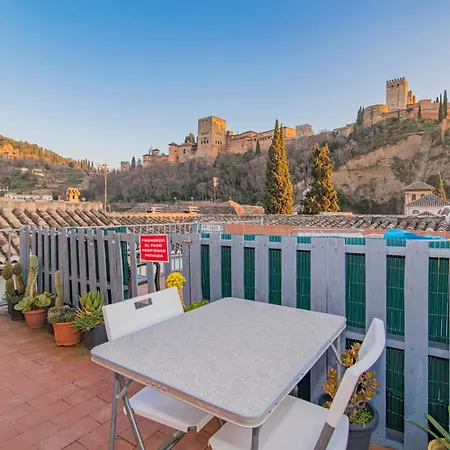 Apartamento Gloria Bendita Granada Exterior photo